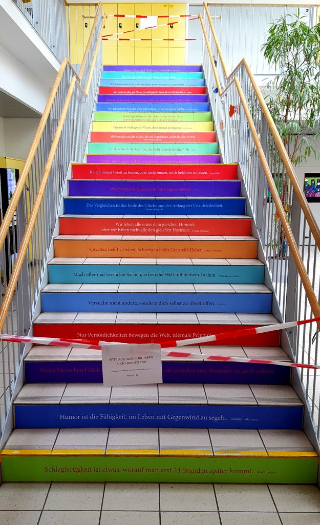 Treppe in den 1. Stock